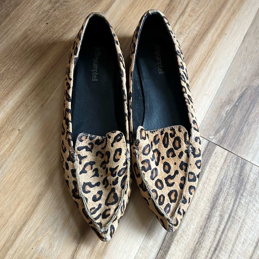 Jeffrey Campbell Leather Leopard Flats Size‎ 8.5